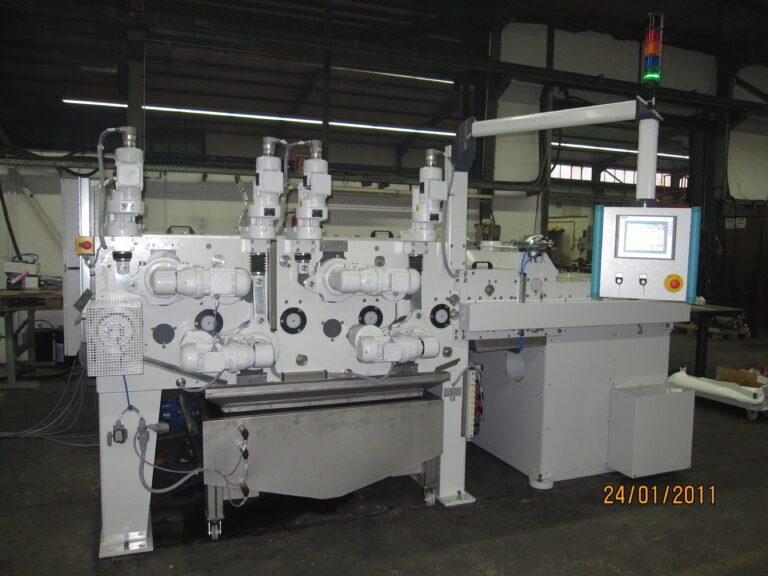 DEBURRING BRUSH MACHINE FOR AEROSPACE PARTS