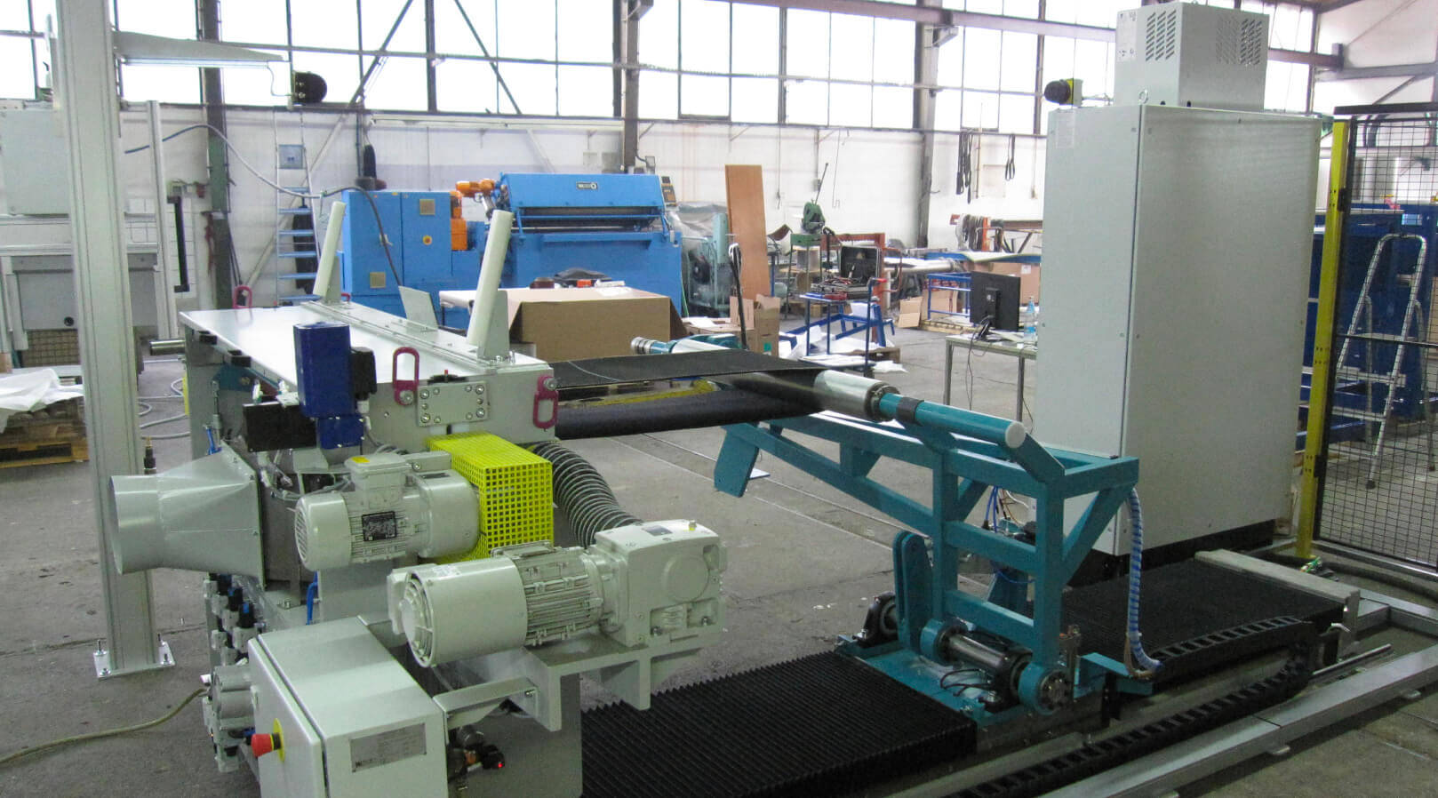 Precision Grinding Machines for Rubber Timing Belts, Toothed Belts that need close tolerances
